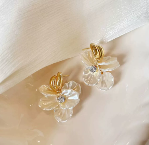 Tassel Shell